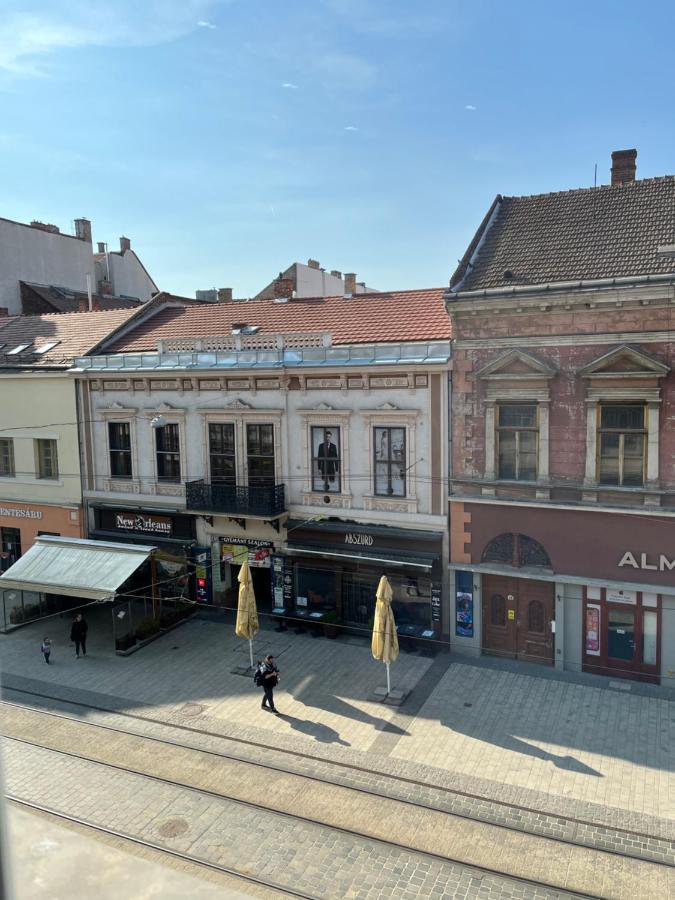 Szechenyi Apartman Miskolc Luaran gambar