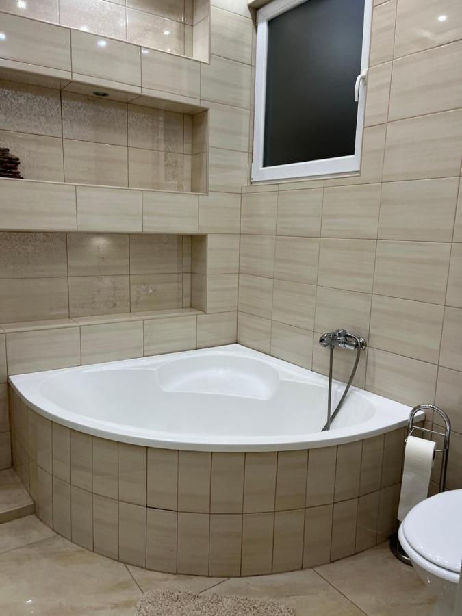 Szechenyi Apartman Miskolc Luaran gambar