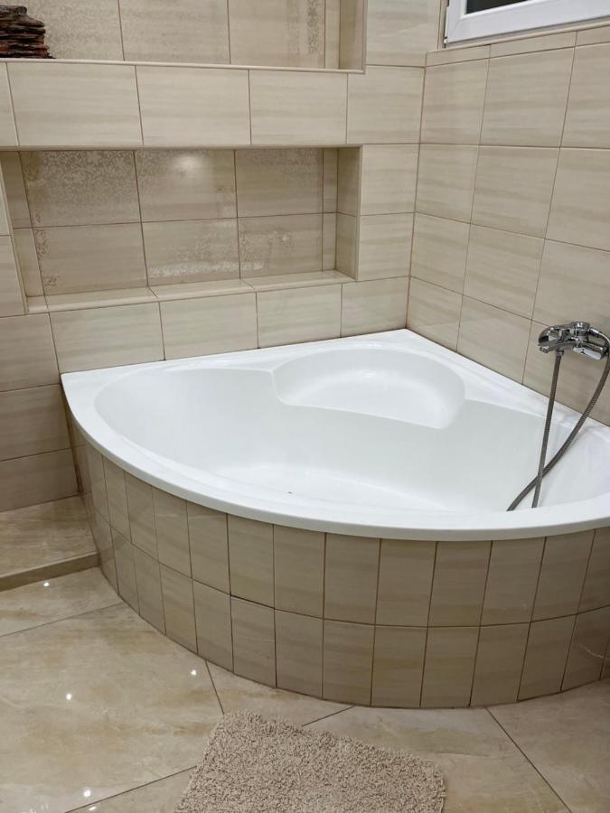 Szechenyi Apartman Miskolc Luaran gambar